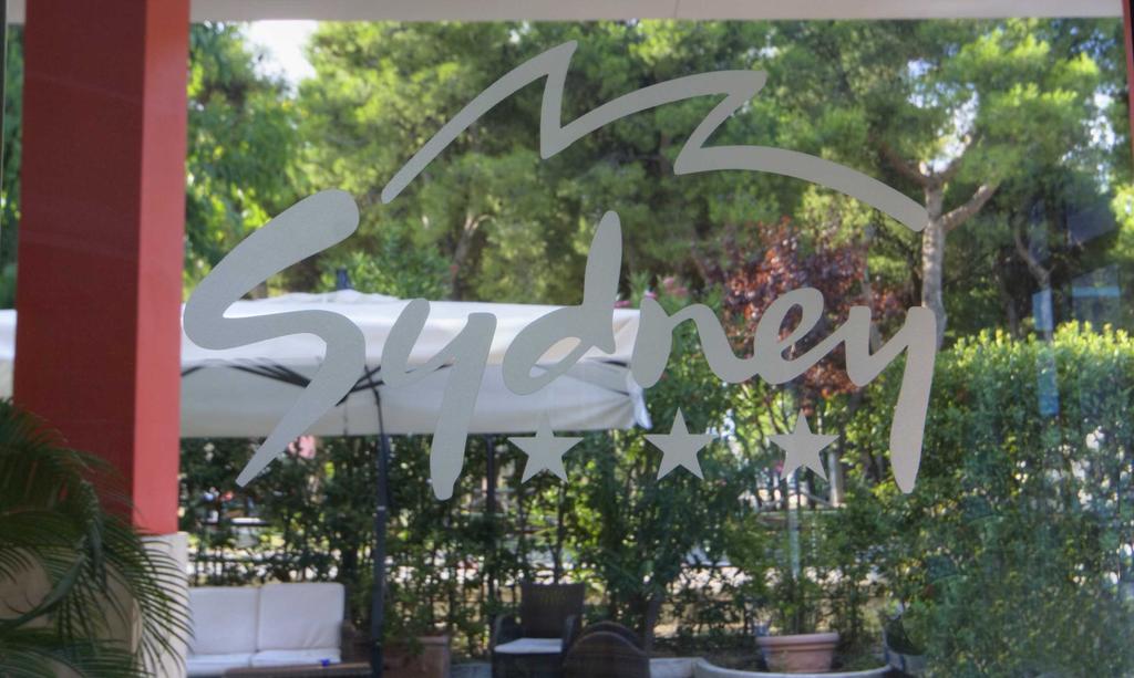 Hotel Sydney Сан Бенедето дел Тронто Екстериор снимка